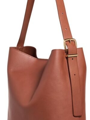 Women's The Essential Bucket Tote in Leather